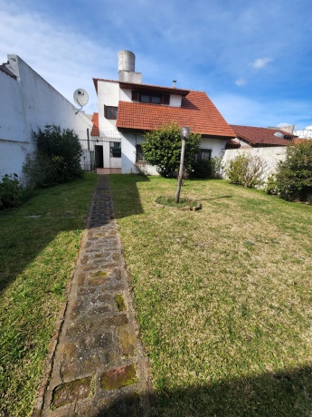 Chaco, Mar del Plata 7600, ,3 BathroomsBathrooms,Casa,En Venta,Chaco,1031 Chaco, Mar del Plata 7600, ,3 BathroomsBathrooms,Casa,En Venta,Chaco,1031