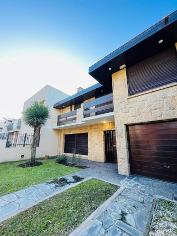 Mar del Plata, ,2 BathroomsBathrooms,Casa,En Venta,1055 Mar del Plata, ,2 BathroomsBathrooms,Casa,En Venta,1055