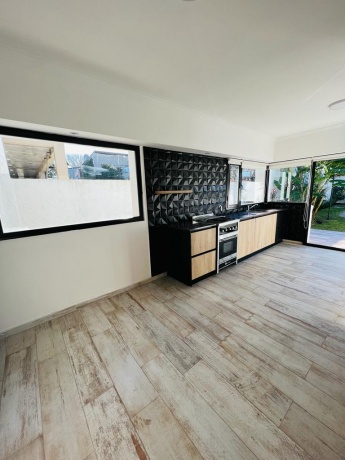 Mar del Plata, ,2 BathroomsBathrooms,Casa,En Venta,1055 Mar del Plata, ,2 BathroomsBathrooms,Casa,En Venta,1055